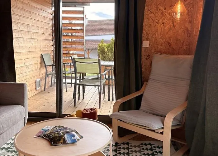 De Charme Au Coeur D'un Cadre Arbore